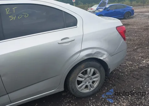 2014 Chevrolet Sonic Lt Auto from USA, damaged, VIN 1G1JC5SG9E4116616